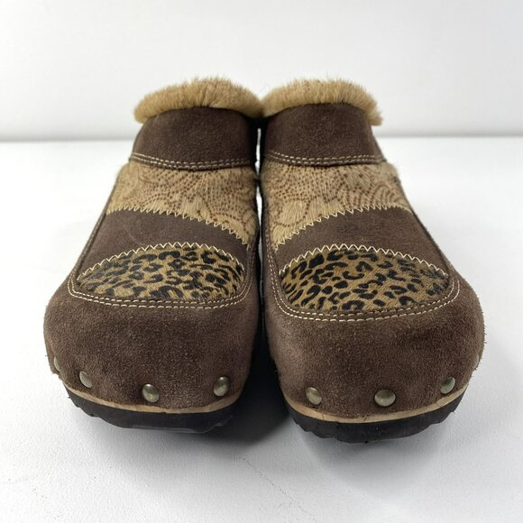 Y2K Clogs Shoes Womens Size 8.5 Wooden Heel Studded Animal Print Boho Hippie - Picture 2 of 9